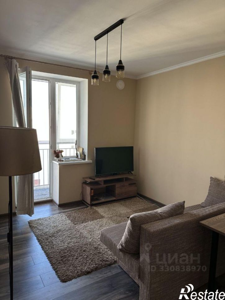 2-комн квартира ул Поленова, 2 2,  д. 2 2,  к. 2