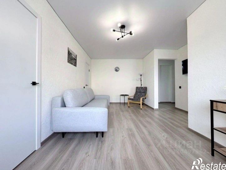 2-комн квартира ул Житомирская, 18,  д. 18