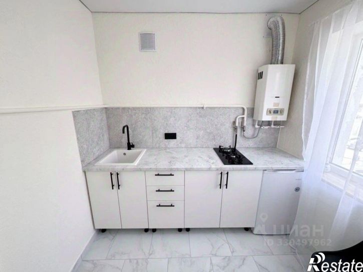 2-комн квартира ул Житомирская, 18,  д. 18