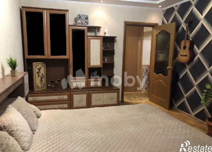 2-комн квартира улица Подполковника Емельянова, 294,  д. 294