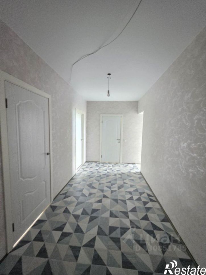 2-комн квартира улица Баженова, 13Б,  д. 13Б