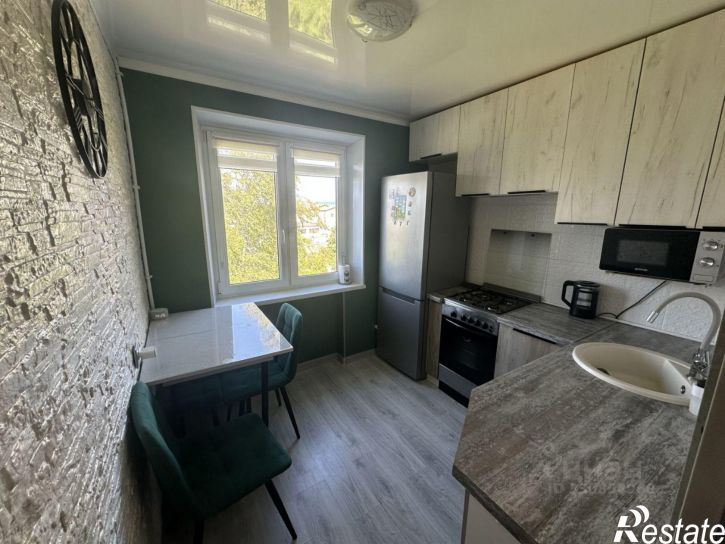 2-комн квартира ул Ялтинская, 65В,  д. 65В