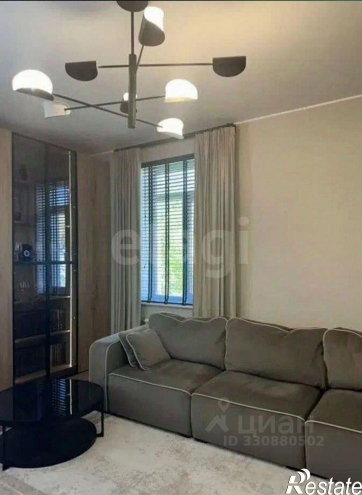 3-комн квартира ул Гостиная, 28,  д. 28