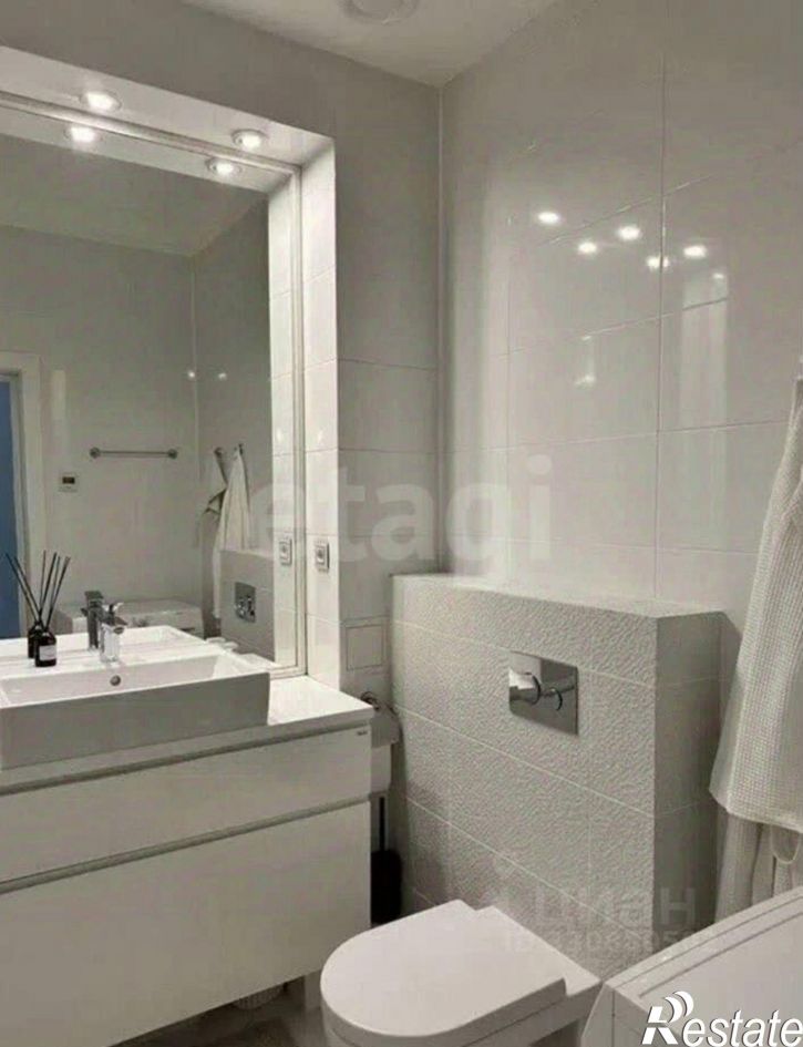 3-комн квартира ул Гостиная, 28,  д. 28
