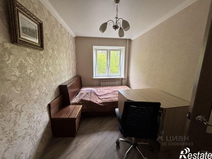 3-комн квартира улица Подполковника Емельянова, 64,  д. 64