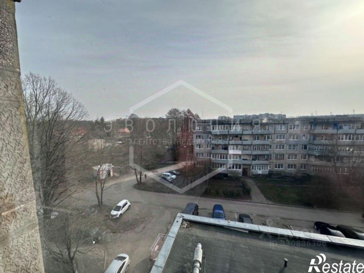 4-комн квартира ул Алданская, 11,  д. 11