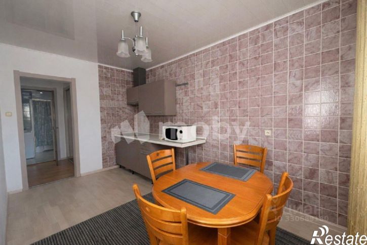 3-комн квартира ул Земельная, 8-8А,  д. 8-8А