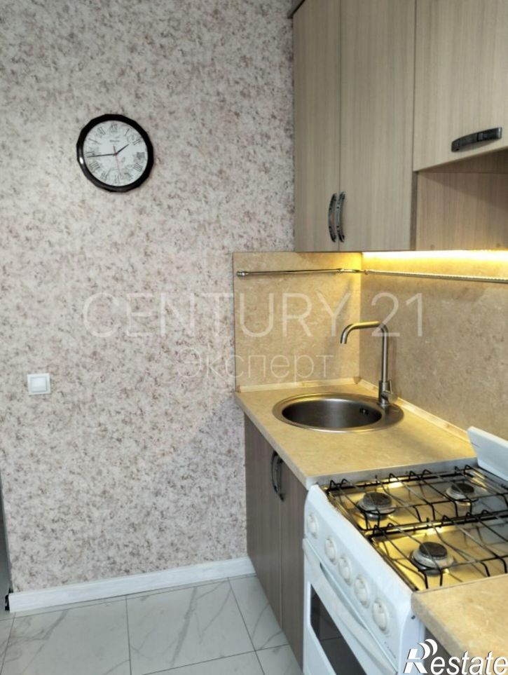 2-комн квартира улица Партизана Железняка, 10,  д. 10