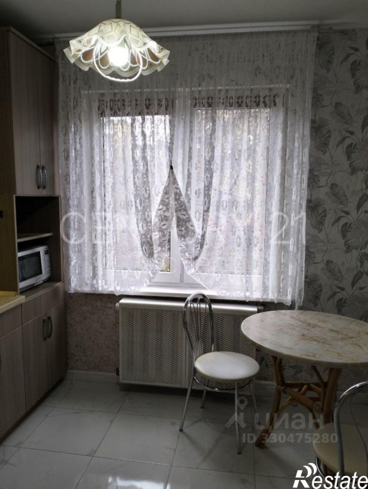 2-комн квартира улица Партизана Железняка, 10,  д. 10