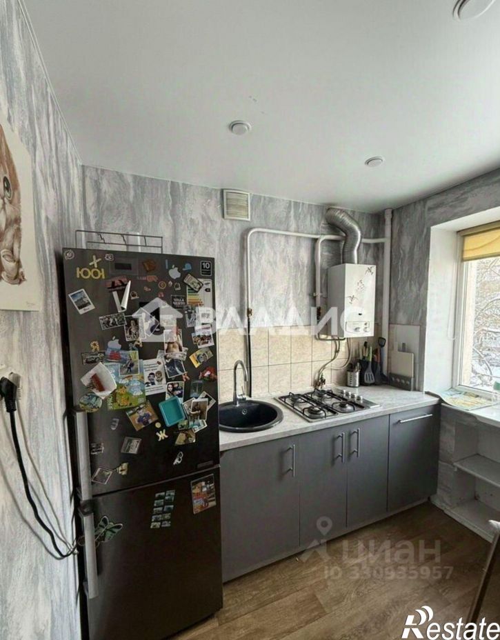 2-комн квартира площадь Калинина, 25,  д. 25
