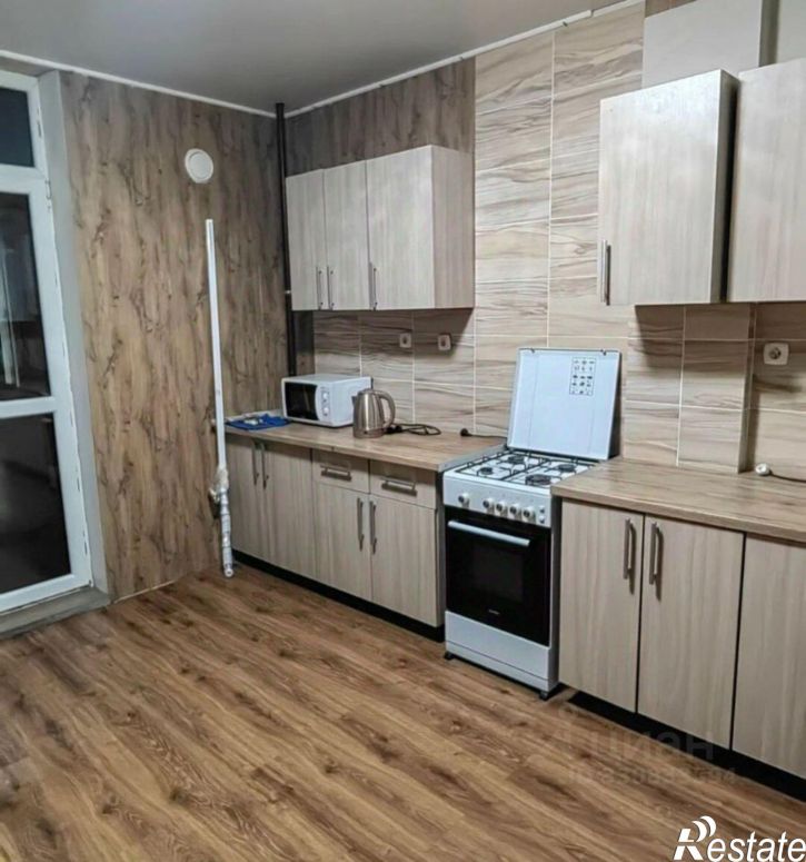 1-комн квартира ул Кипарисовая, 3,  д. 3