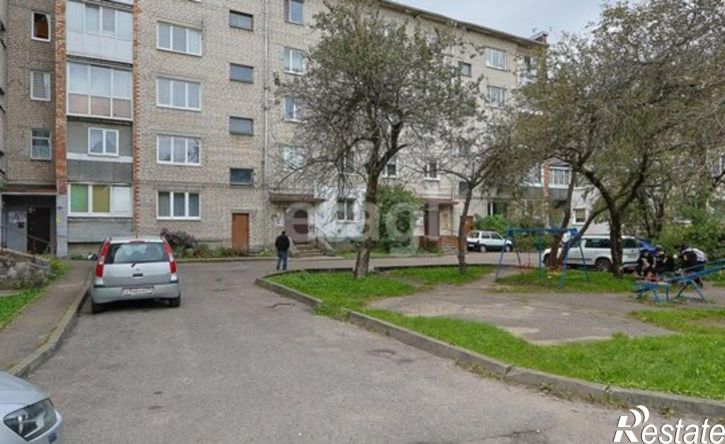 1-комн квартира ул Каштановая аллея, 176,  д. 176