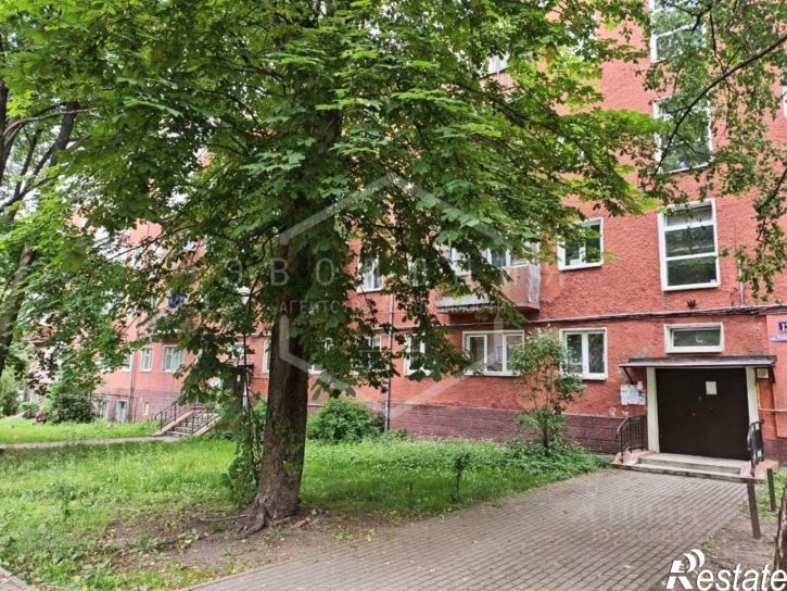 2-комн квартира ул Младшего лейтенанта Ротко, 13,  д. 13