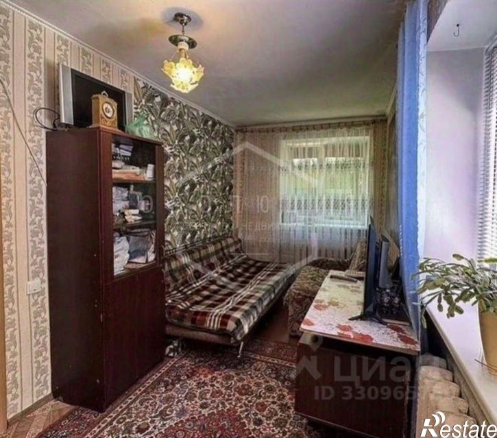 2-комн квартира ул Младшего лейтенанта Ротко, 13,  д. 13