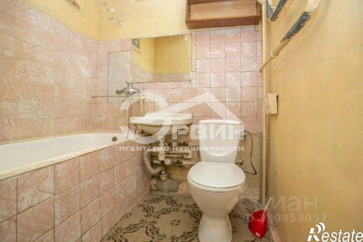 2-комн квартира ул Генерала Соммера, 6,  д. 6