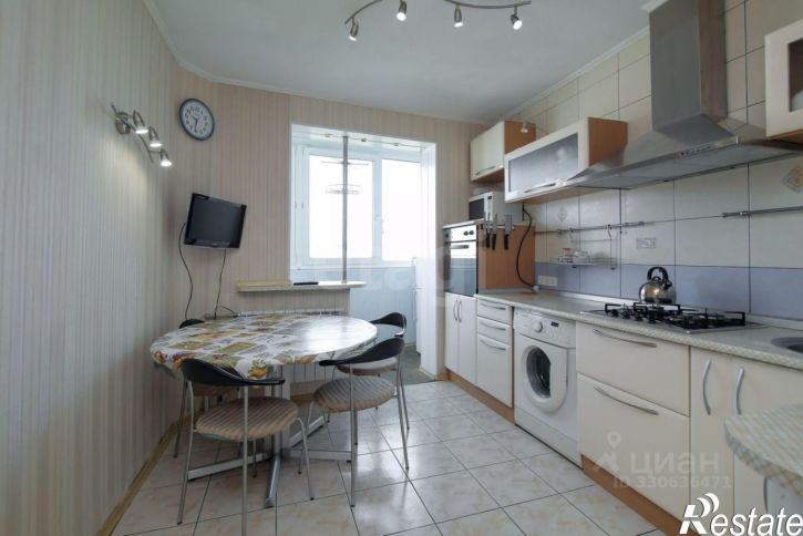 3-комн квартира б-р Франца Лефорта, 24,  д. 24