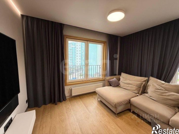 3-комн квартира ул Генерала Толстикова, 17,  д. 17