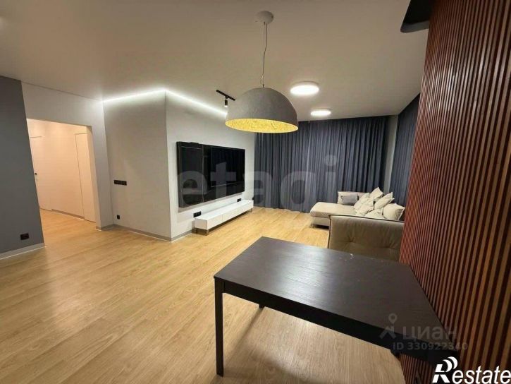 3-комн квартира ул Генерала Толстикова, 17,  д. 17