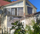 3-комн, 95кв м, этаж 2/2 улица Чекистов, 131