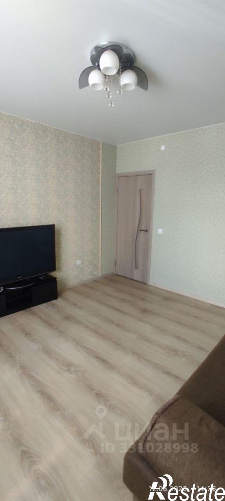 1-комн квартира улица Володарского, 4,  д. 4
