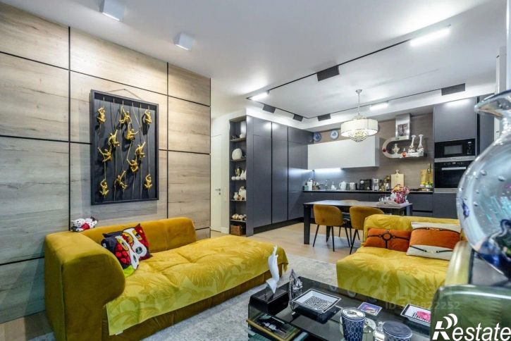 5-комн квартира ул Верхнеозерная, 23А,  д. 23А