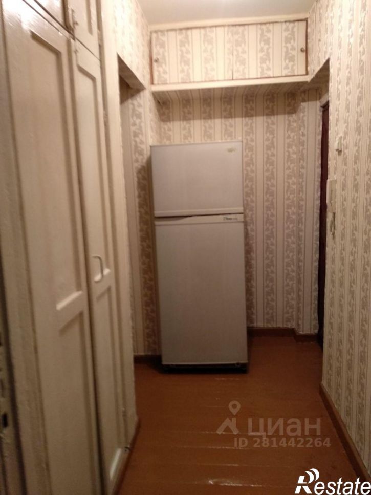 3-комн квартира улица Потёмкина, 3,  д. 3