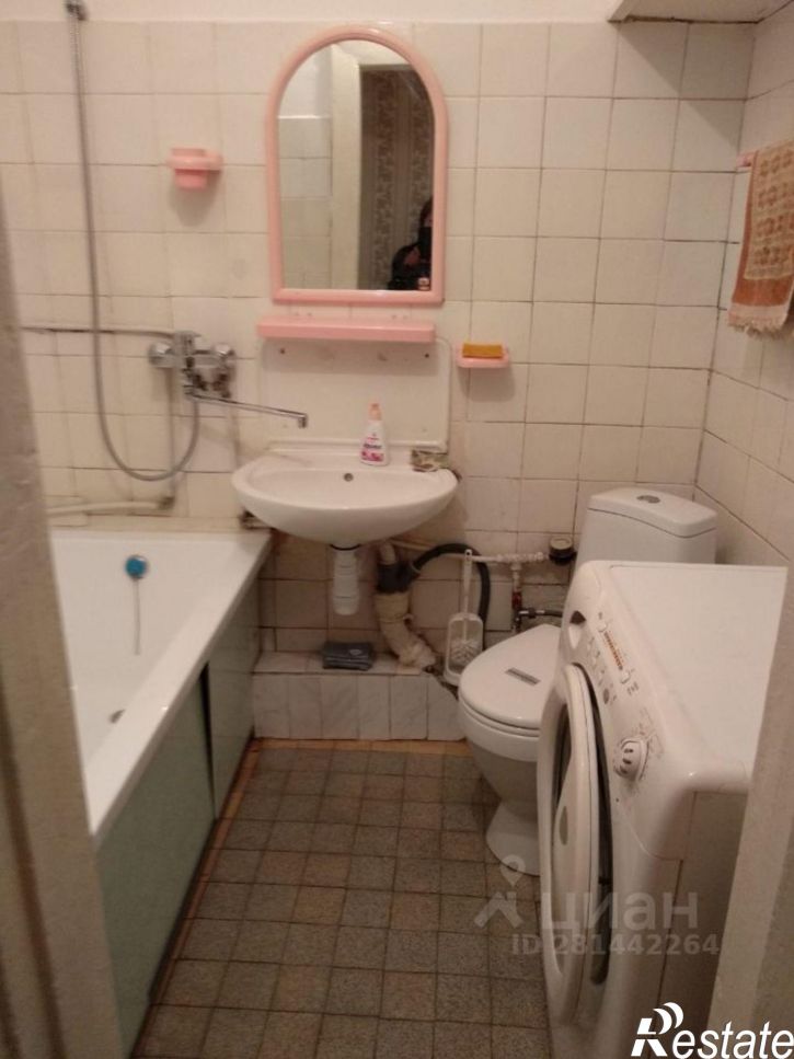 3-комн квартира улица Потёмкина, 3,  д. 3