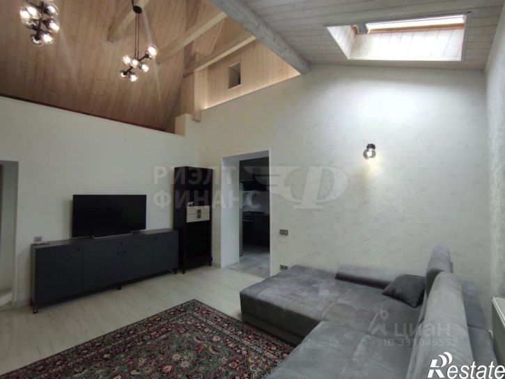 4-комн квартира улица Старшины Дадаева, 21,  д. 21