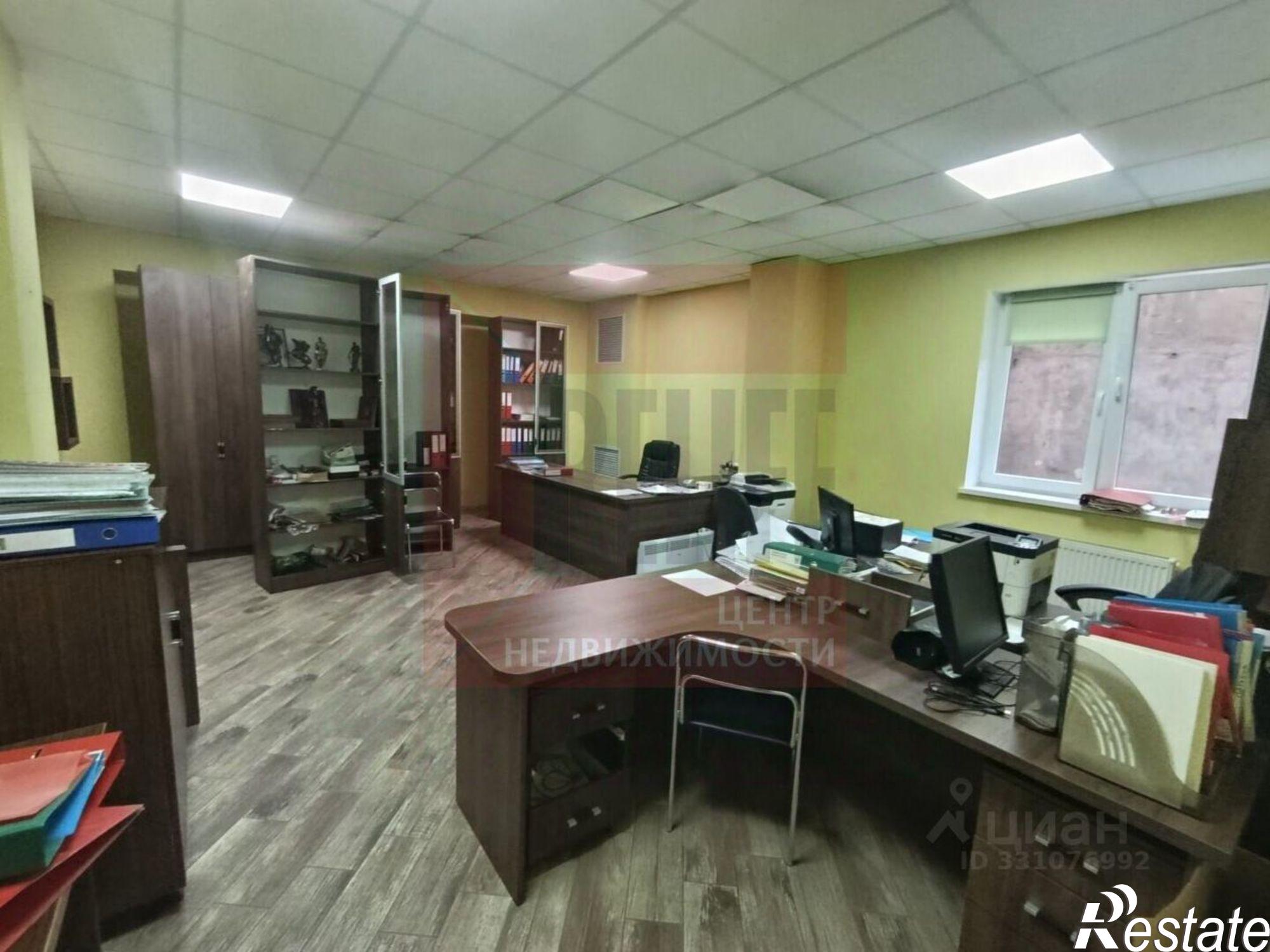 Сдать офис, помещение под офис за 99 576 рублей на ул Горького, 11