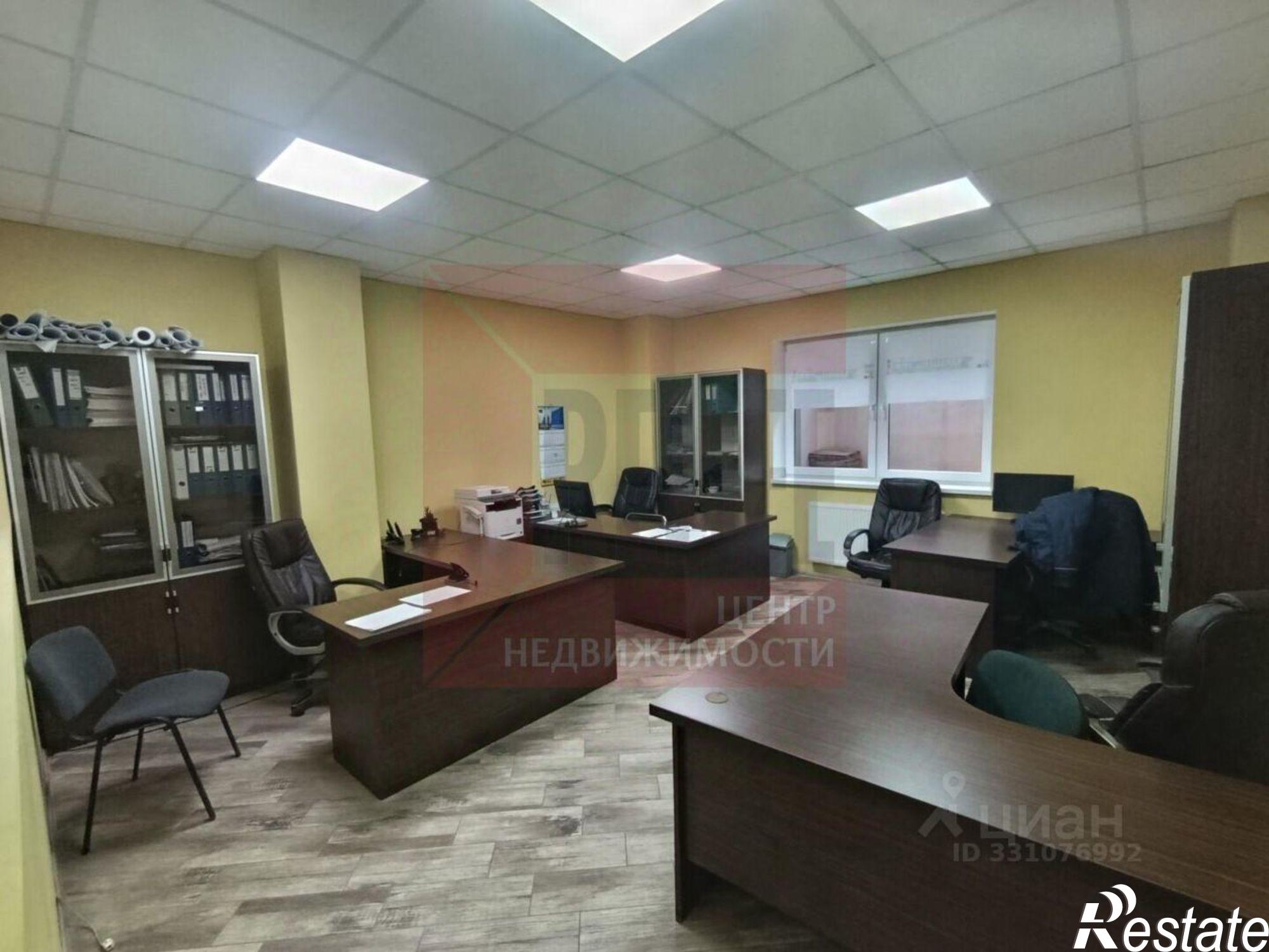 Сдать офис, помещение под офис за 99 576 рублей на ул Горького, 11