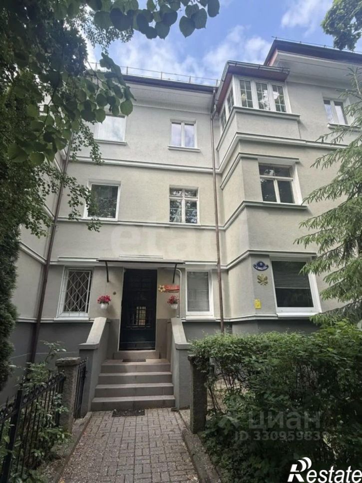 4-комн квартира Офицерская улица, 11,  д. 11