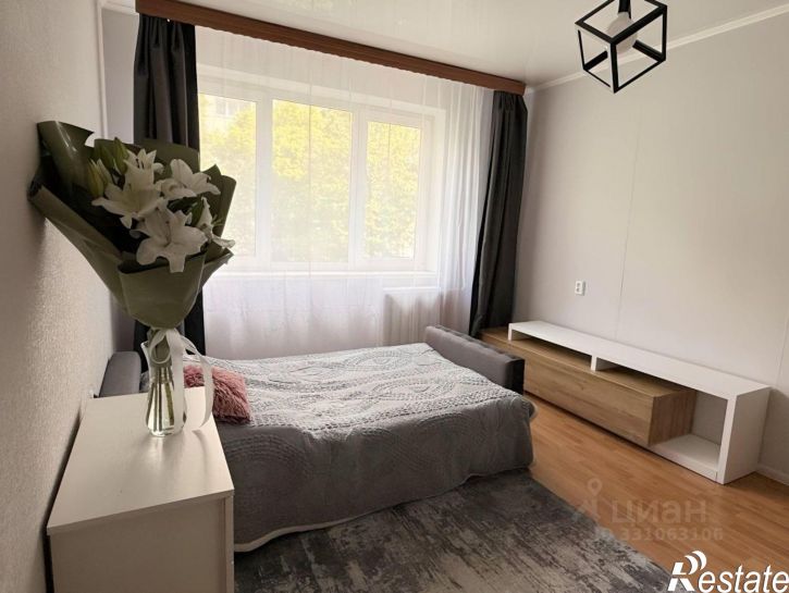 1-комн квартира ул Космонавта Леонова, 89,  д. 89