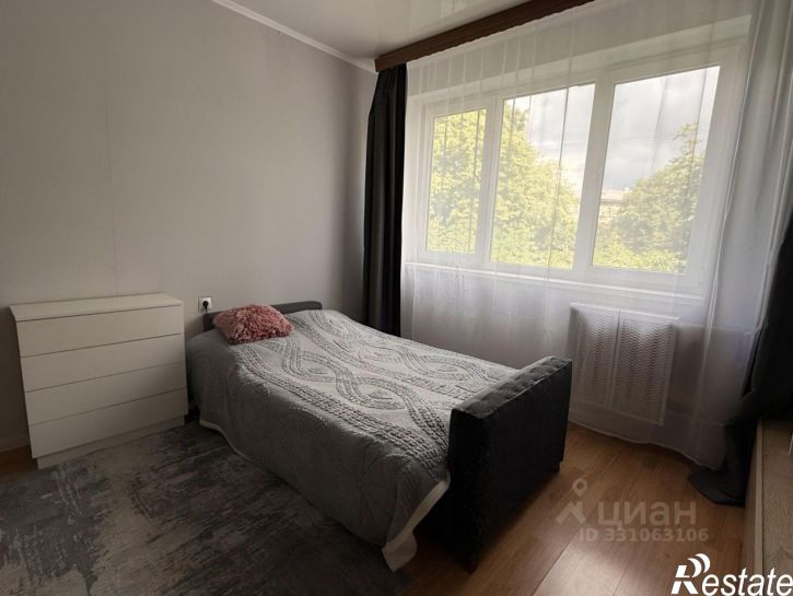 1-комн квартира ул Космонавта Леонова, 89,  д. 89