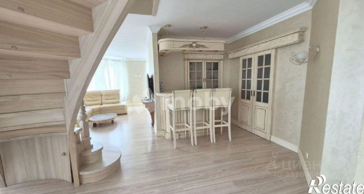 3-комн квартира Артиллерийская улица, 58А,  д. 58А