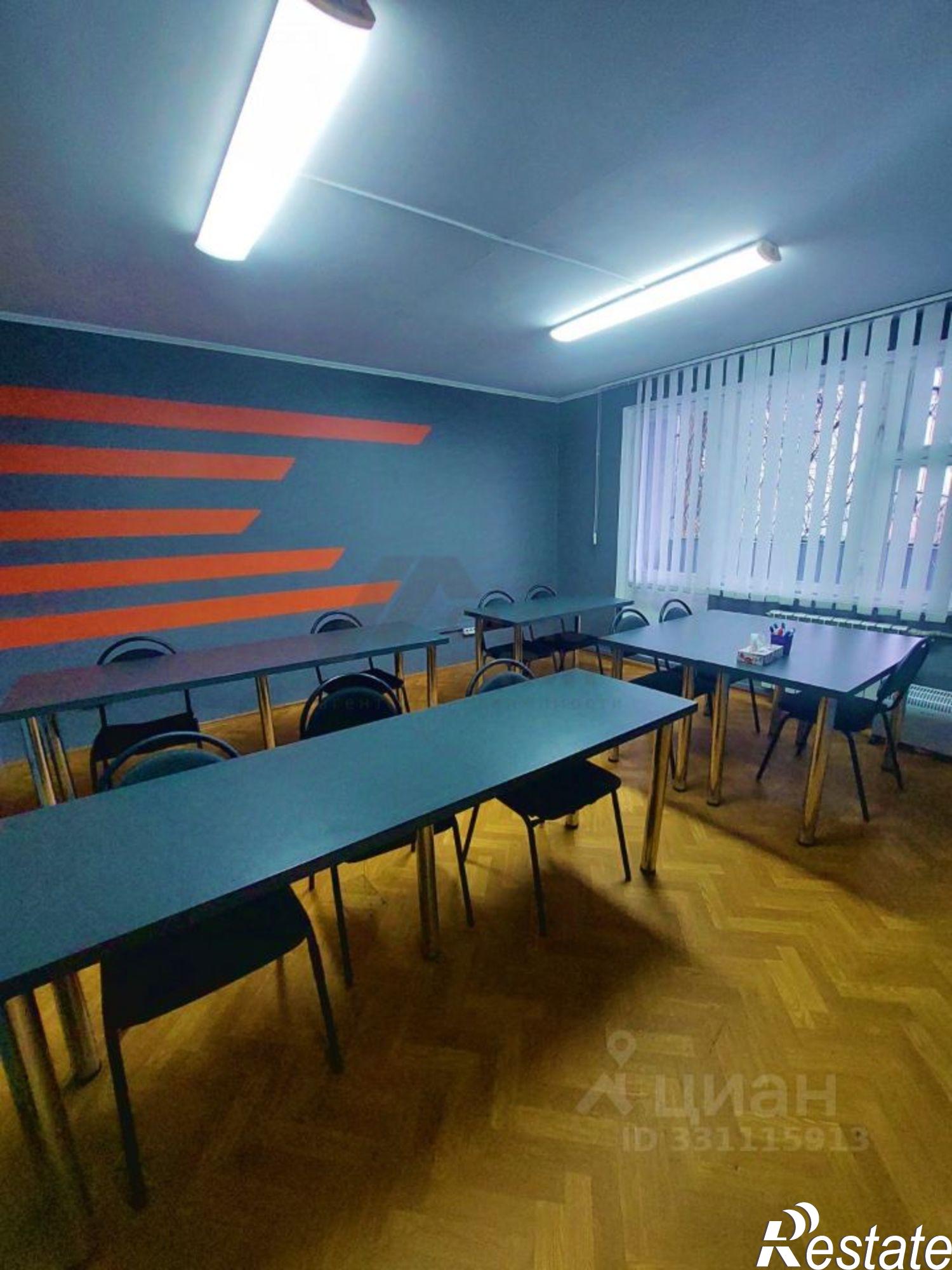Купить офис, помещение под офис за 16 984 900 рублей на ул Клиническая, 12