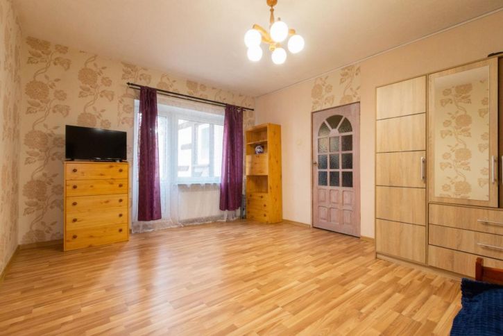 2-комн квартира Коммунальный Переулок, 3