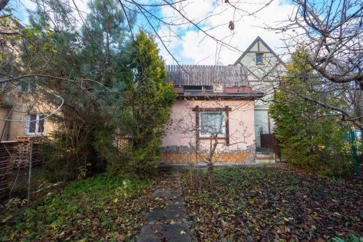 2-комн квартира Коммунальный Переулок, 3