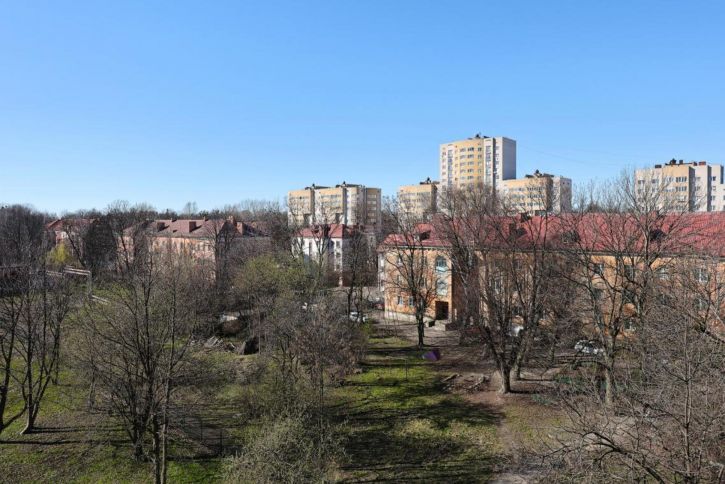 3-комн квартира Киевская, 121в