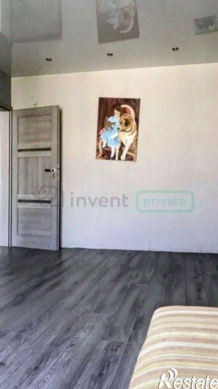 3-комн квартира ул Л.Иванихиной, 1,  д. 1