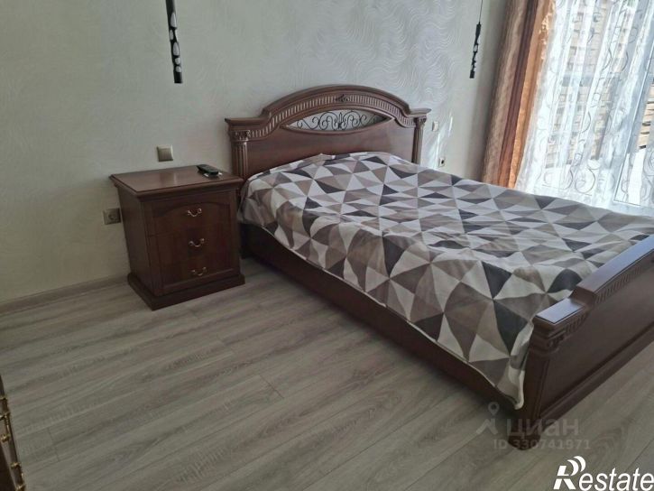 2-комн квартира ул Каштановая аллея, 97,  д. 97