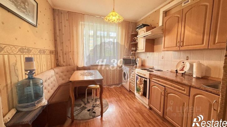 3-комн квартира Интернациональная улица, 49,  д. 49