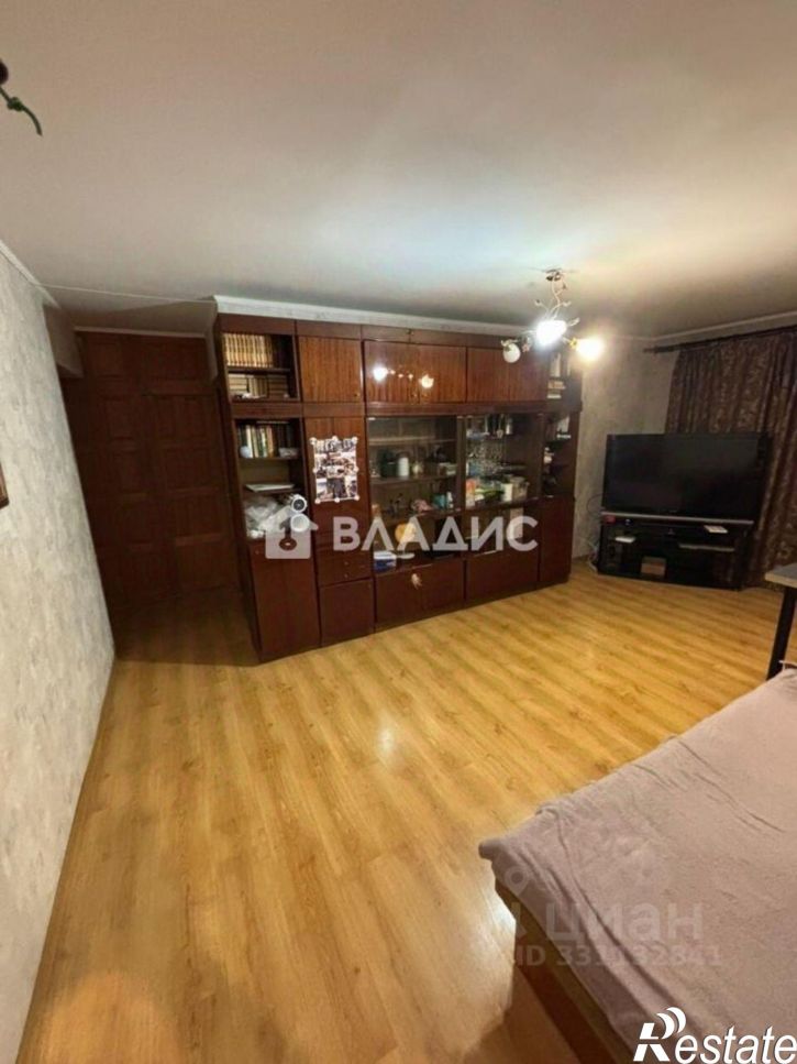 3-комн квартира ул Генерал-лейтенанта Озерова, 10,  д. 10