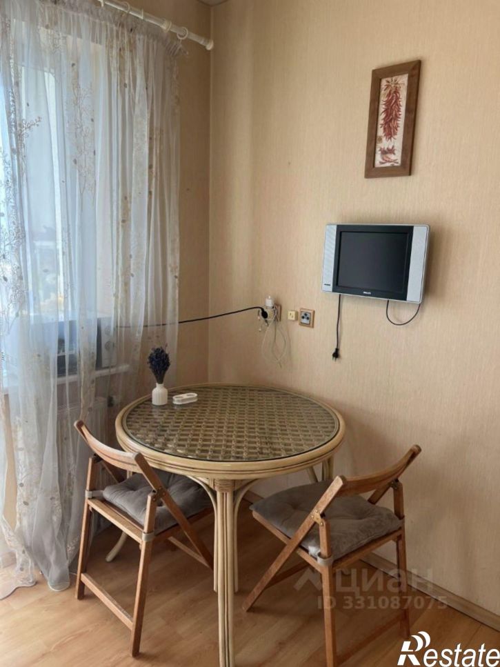 2-комн квартира улица Осипенко, 21,  д. 21