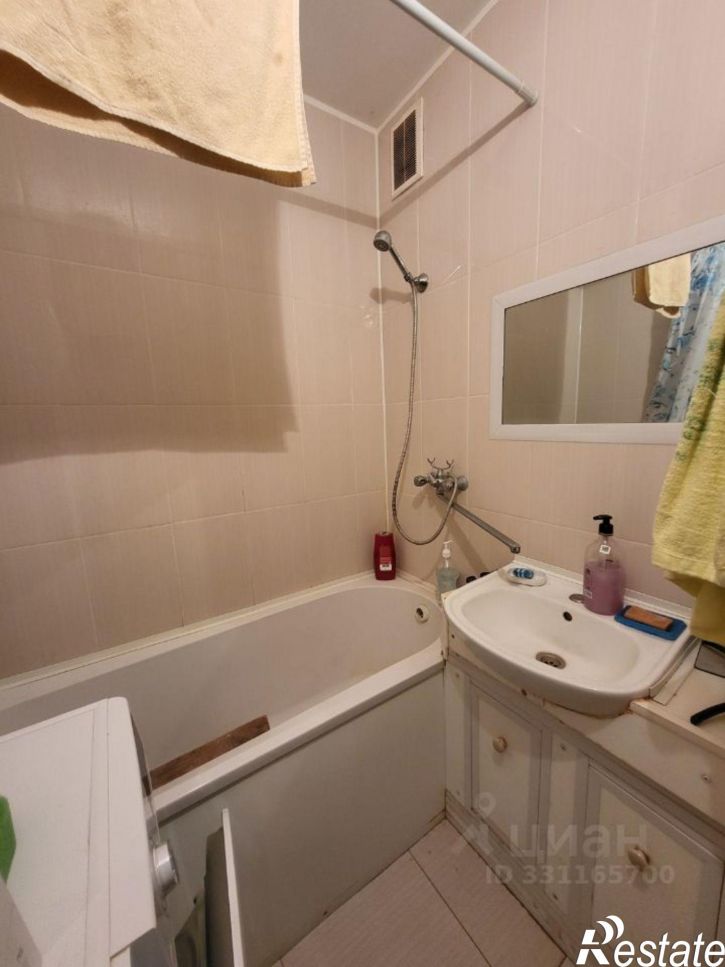 2-комн квартира улица Дзержинского, 38,  д. 38