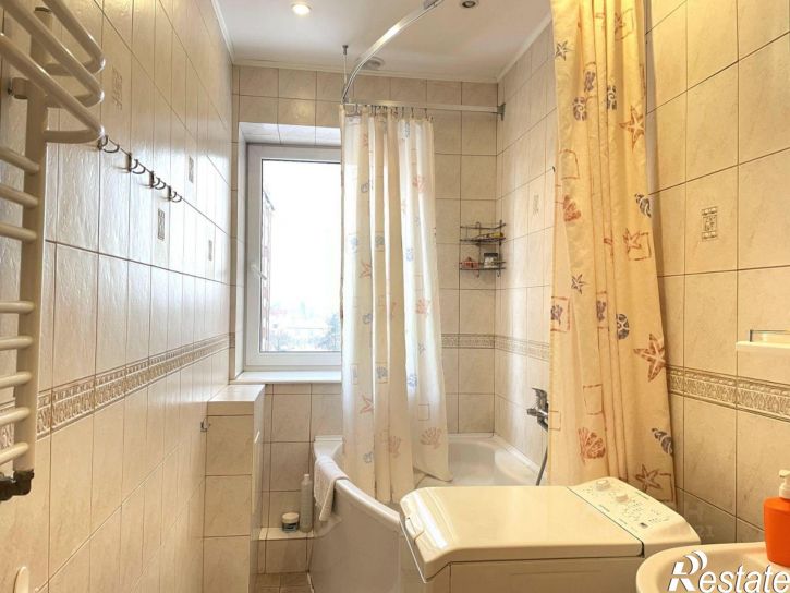 2-комн квартира Осенняя улица, 24,  д. 24