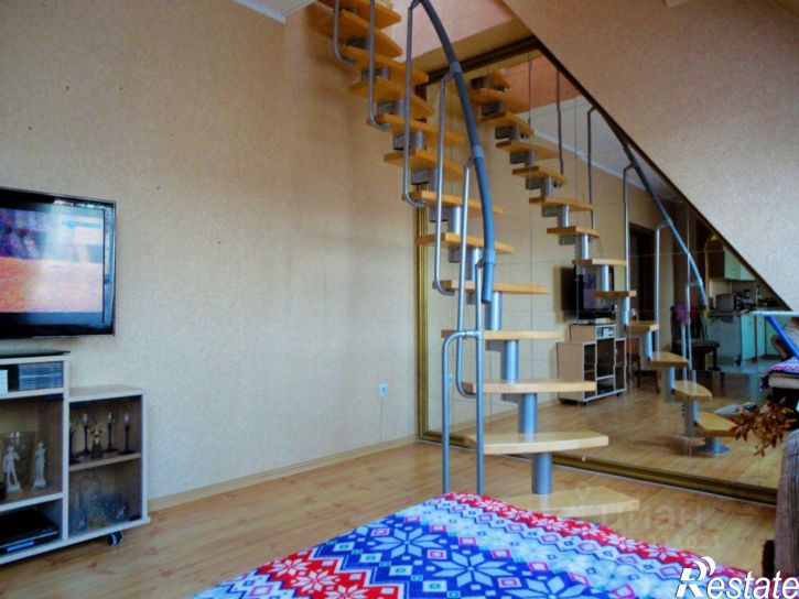 2-комн квартира Осенняя улица, 24,  д. 24