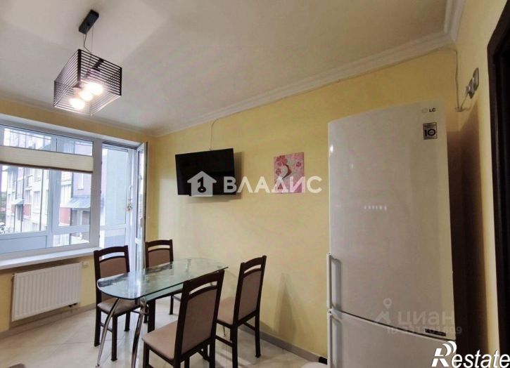 3-комн квартира Бассейная улица, 36,  д. 36