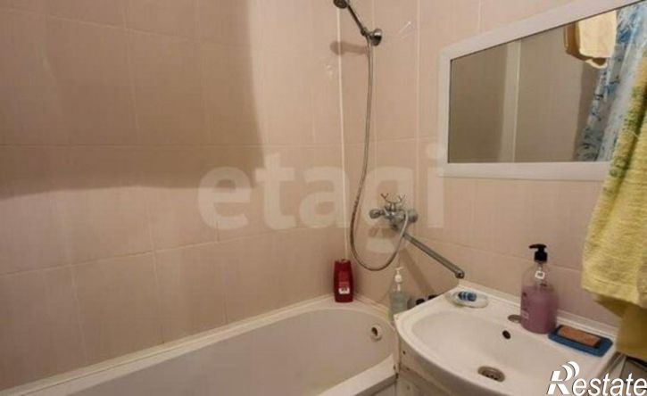 2-комн квартира улица Дзержинского, 38,  д. 38
