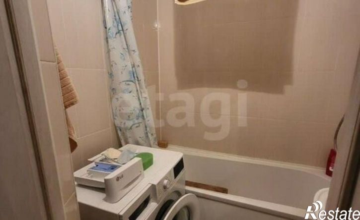2-комн квартира улица Дзержинского, 38,  д. 38