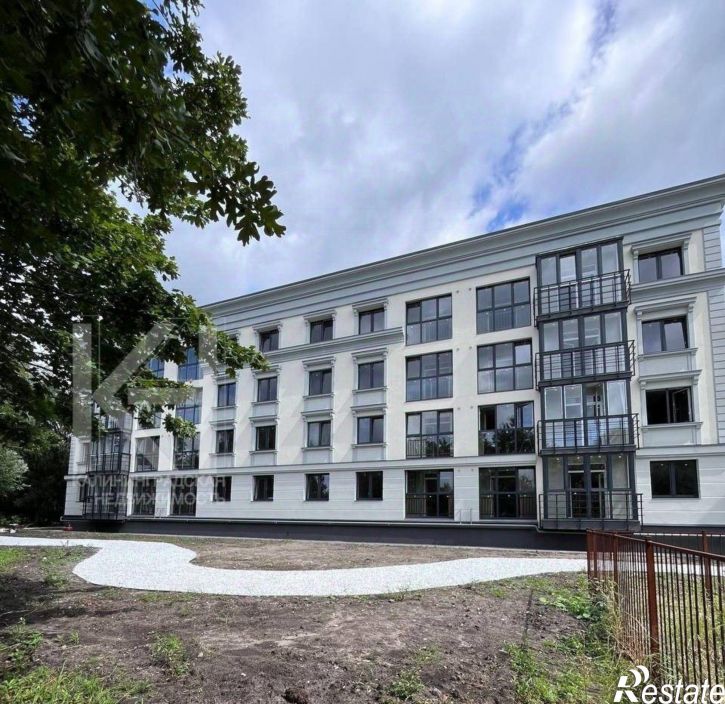 2-комн квартира улица Сержанта Мишина, 83 к2,  д. 83 к2